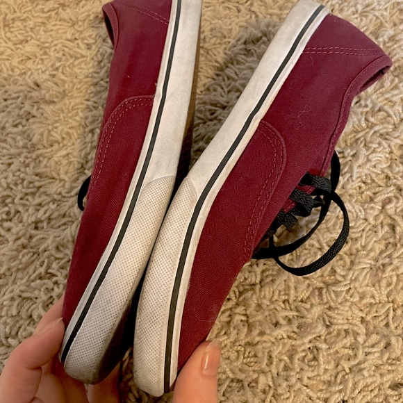 Burgundy Lo-pro vans 6 - Picture 5 of 9